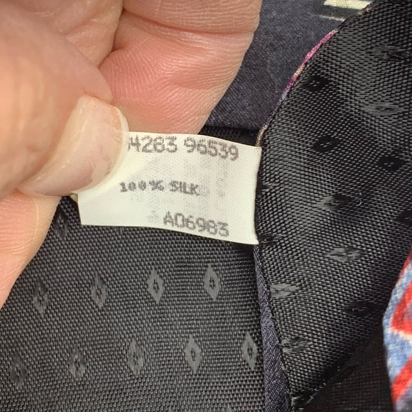 Oscar De La Renta Couture Collection Men's Silk Necktie Black Red Blue Geometric - Picture 5 of 5